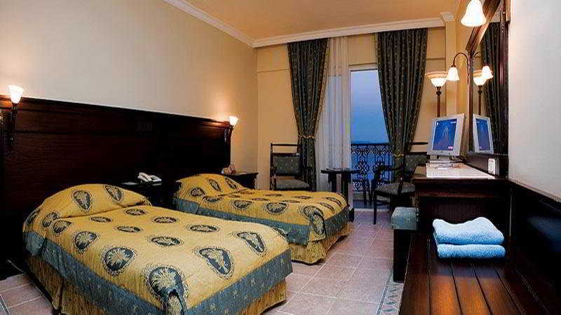 Suzer Sun Dreams Hotel & Spa Izmir Exterior photo
